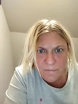 Playmate86 online show from 12-11-24, 10:58