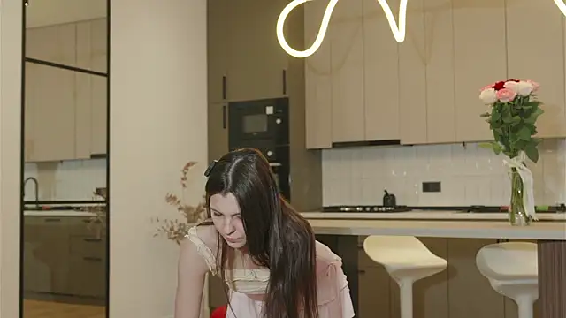 whisper of love online show from 02-14-26, 02:19