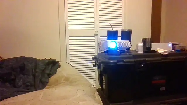 Snapshot of jacklack221 chatting on 09-09-25, 07:30 jacklack221 online show from 09-09-25, 07:30