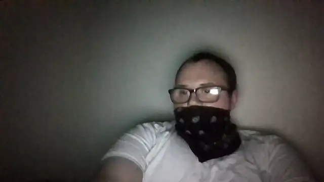 Snapshot of jacklack221 chatting on 10-25-25, 08:00 jacklack221 online show from 10-25-25, 08:00