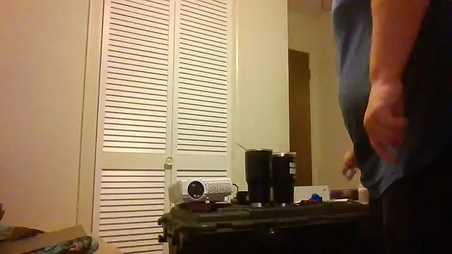 Snapshot of jacklack221 chatting on 10-28-25, 07:01 jacklack221 online show from 10-28-25, 07:01