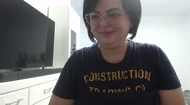 Amandamuller1982 online show from 12-18-24, 10:57