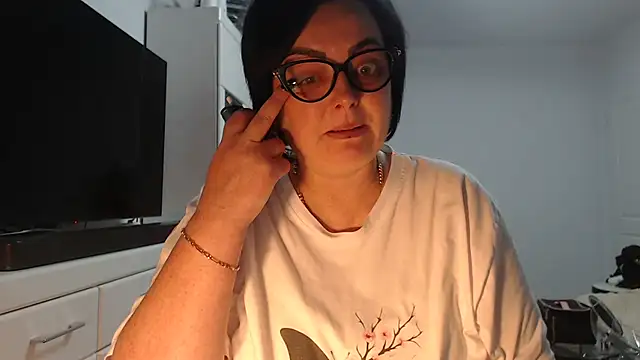 Amandamuller1982 online show from 07-13-26, 11:07