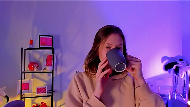 Sharon Evansi online show from 03-14-25, 09:00