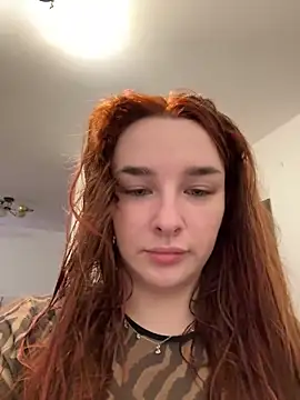 Snapshot of CookyDaisy chatting on 12-14-24, 04:52 CookyDaisy online show from 12-14-24, 04:52