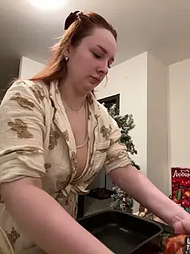 Snapshot of CookyDaisy chatting on 12-26-24, 05:37 CookyDaisy online show from 12-26-24, 05:37