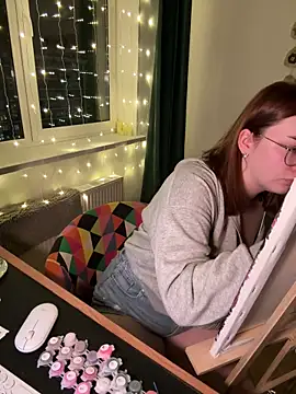 Snapshot of CookyDaisy chatting on 01-17-25, 04:17 CookyDaisy online show from 01-17-25, 04:17