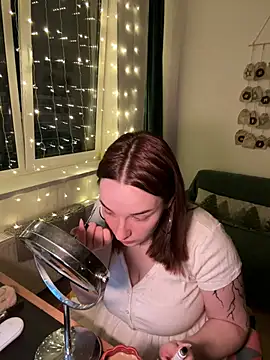 Snapshot of CookyDaisy chatting on 01-18-25, 12:57 CookyDaisy online show from 01-18-25, 12:57