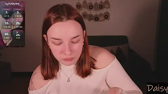 Snapshot of CookyDaisy chatting on 01-29-25, 10:43 CookyDaisy online show from 01-29-25, 10:43