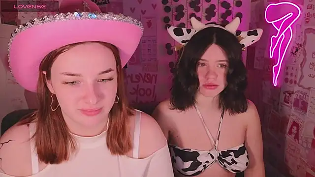 Snapshot of CookyDaisy chatting on 03-15-25, 09:27 CookyDaisy online show from 03-15-25, 09:27