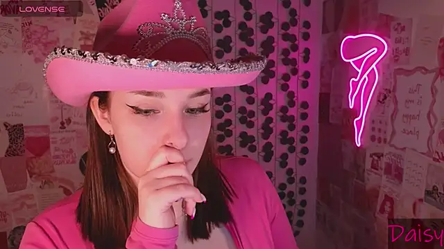 Snapshot of CookyDaisy chatting on 03-18-25, 07:20 CookyDaisy online show from 03-18-25, 07:20