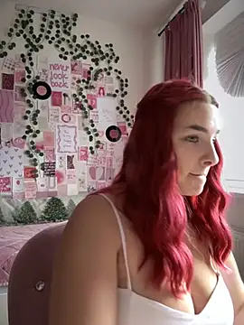 Snapshot of CookyDaisy chatting on 09-18-25, 07:43 CookyDaisy online show from 09-18-25, 07:43