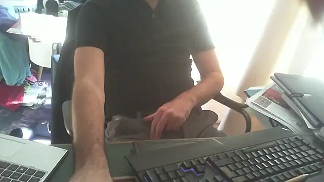 shyfrenchcock1 online show from 10-20-25, 08:59