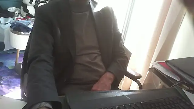 shyfrenchcock1 online show from 04-03-26, 08:56