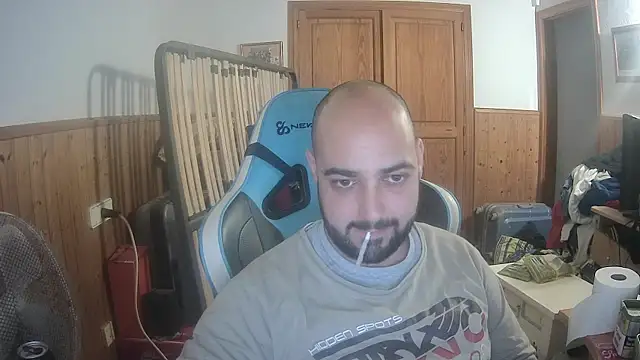 chicomallorca96 online show from 01-06-26, 04:54