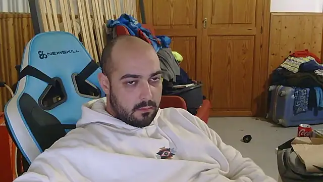 chicomallorca96 online show from 02-01-26, 06:39