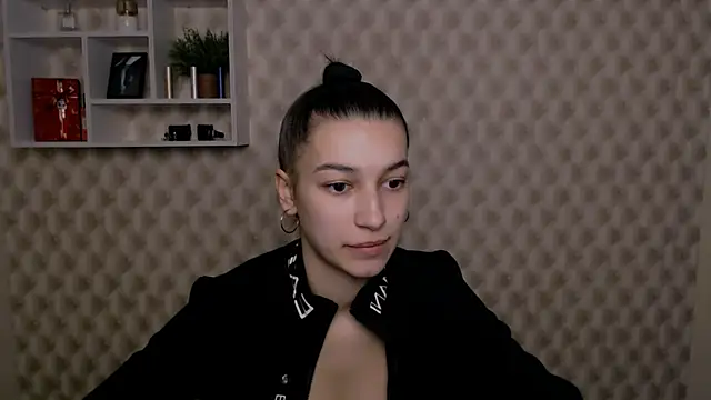 KarolinaRosse  online show from 01-16-25, 07:07