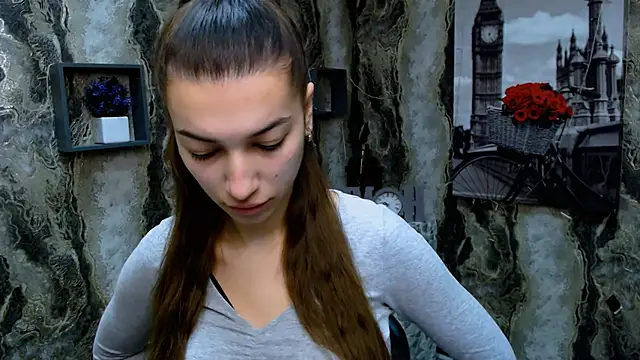 KarolinaRosse  online show from 01-17-25, 03:23