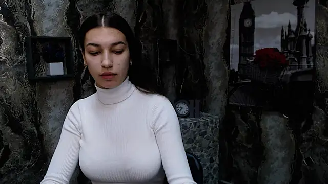 KarolinaRosse  online show from 01-28-25, 07:22