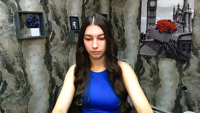 KarolinaRosse  online show from 02-12-25, 07:02