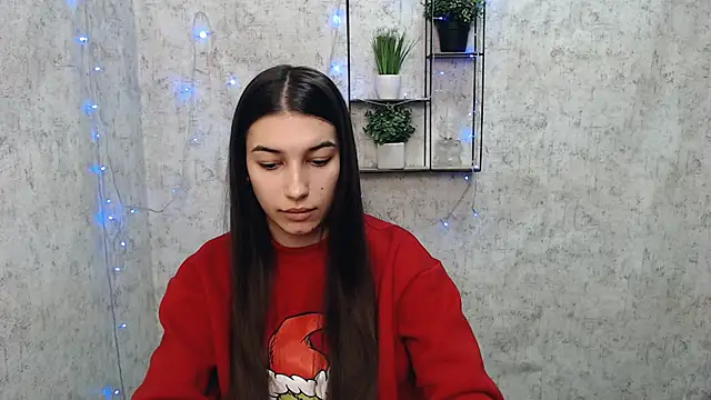 KarolinaRosse  online show from 02-16-25, 06:54