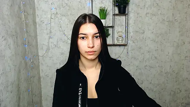 KarolinaRosse  online show from 02-28-25, 07:05