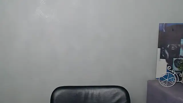 KarolinaRosse  online show from 03-17-25, 07:02