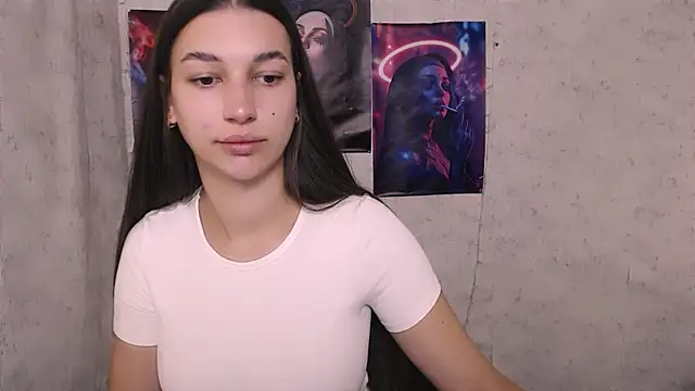 KarolinaRosse  online show from 09-22-25, 05:20