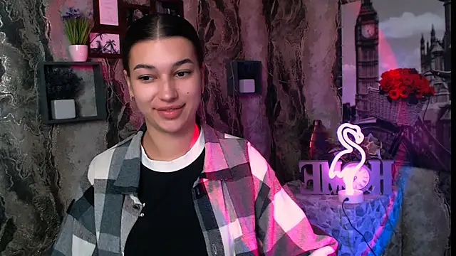 KarolinaRosse  online show from 10-21-25, 05:19