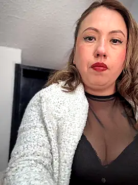 VIOLETA-25  online show from 10-20-25, 03:01