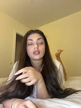 Snapshot of Sweet_Khalifa_ chatting on 12-22-24, 01:55 Sweet Khalifa online show from 12-22-24, 01:55