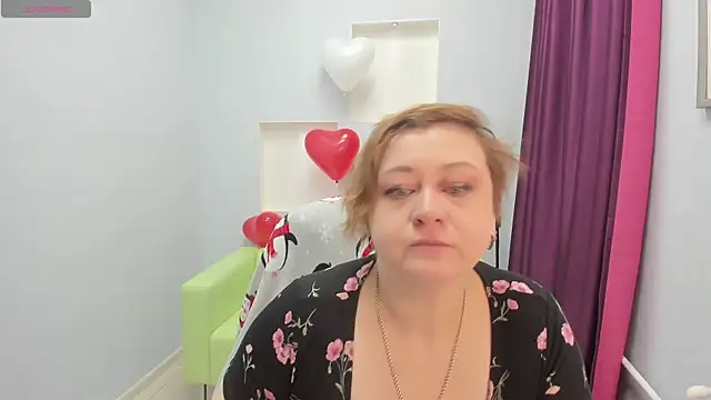 Dolorys online show from 02-15-26, 07:51