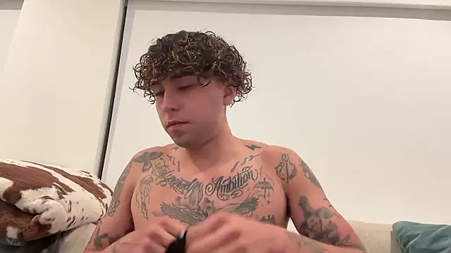 Youngjoshy online show from 12-06-24, 11:57