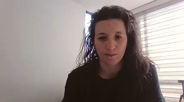 Snapshot of hanamy_joha chatting on 01-13-25, 06:49 hanamy joha online show from 01-13-25, 06:49