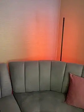 PoliBenett  online show from 03-18-25, 03:10