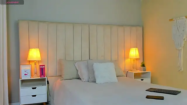 Aron Bolt online show from 01-17-25, 01:36