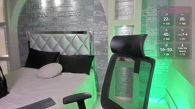 Aron Bolt online show from 03-15-25, 03:07