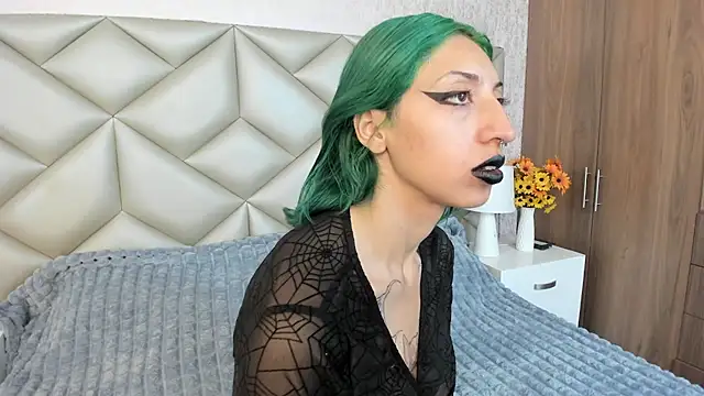 Im gaia online show from 09-16-25, 12:28