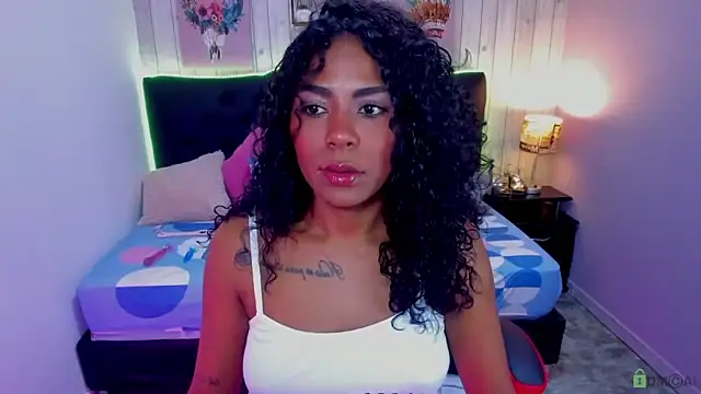 Edelaine rogers online show from 09-26-25, 05:33