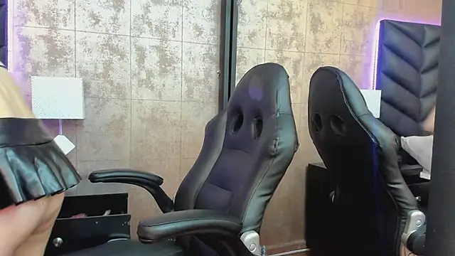 HazelMoret online show from 01-16-25, 11:58