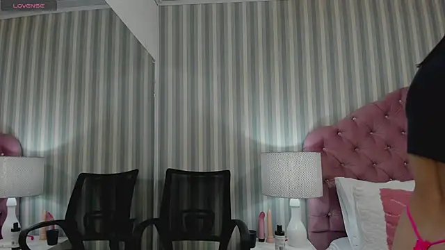 HazelMoret online show from 03-06-25, 11:58