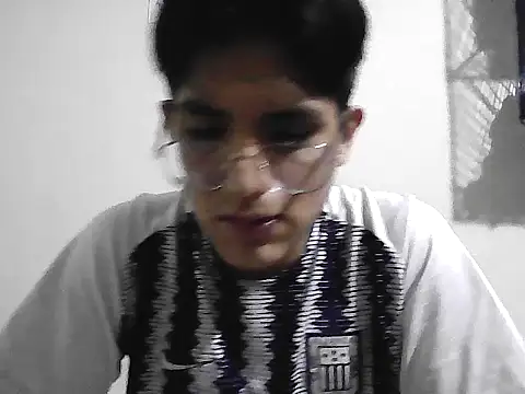 Snapshot of HardDick2 chatting on 05-17-26, 05:49 HardDick2 online show from 05-17-26, 05:49