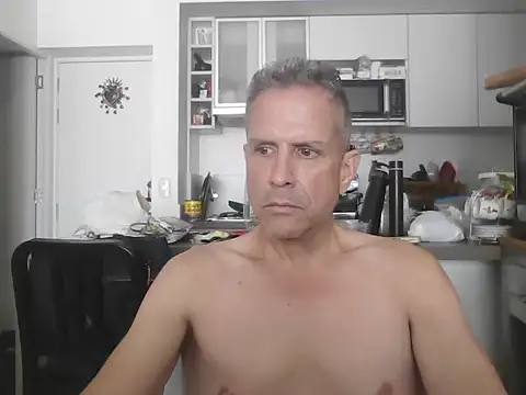 Snapshot of Diegoperrote682661 chatting on 09-28-25, 06:35 Diegoperrote682661 online show from 09-28-25, 06:35