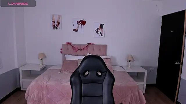 Pamela cheverry online show from 03-18-25, 03:53