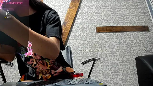 Mia scarlet69 online show from 01-30-25, 12:16