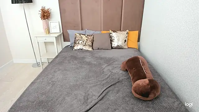 BettyBloom69 online show from 10-02-25, 04:41