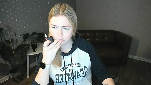 BettyBloom69 online show from 11-26-25, 04:57