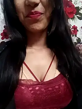 Snapshot of Cute-Love-Angel chatting on 01-23-25, 06:45 Cute-Love-Angel online show from 01-23-25, 06:45