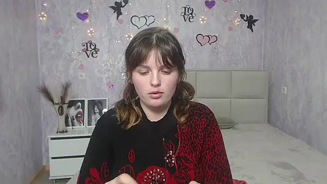 StaceyLex online show from 02-08-25, 04:04