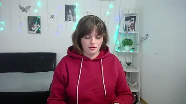 StaceyLex online show from 09-28-25, 05:35